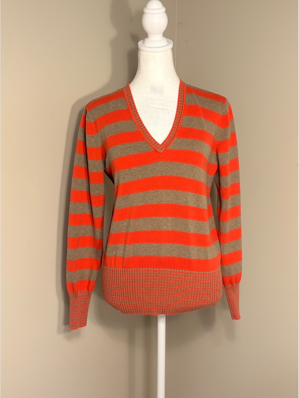Liz Claiborne Pink & Brown Striped Sweater Size Medium V Neck Y2K Preppy Fall
